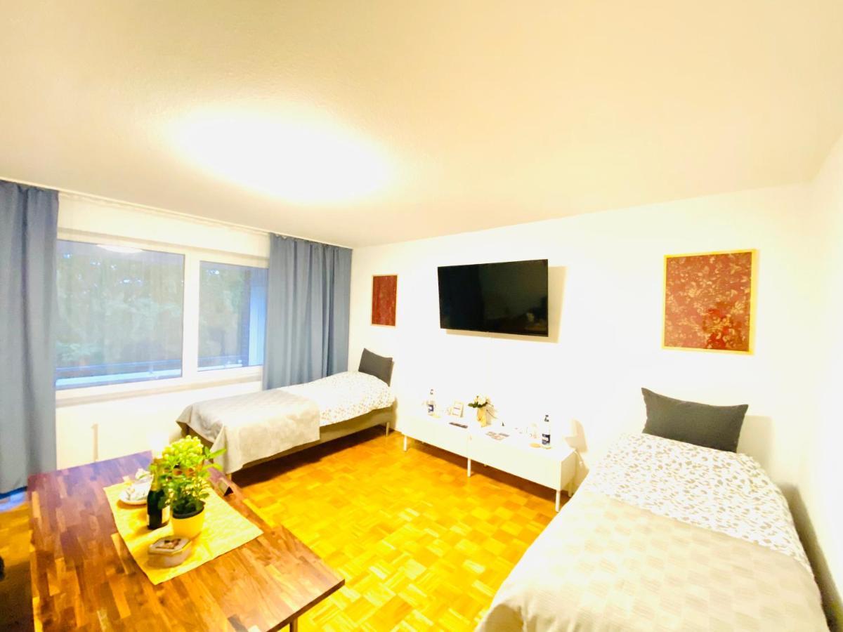 Welcome To Messe!-Two-Bedroom Apartment&Balcony Hanovra Exterior foto
