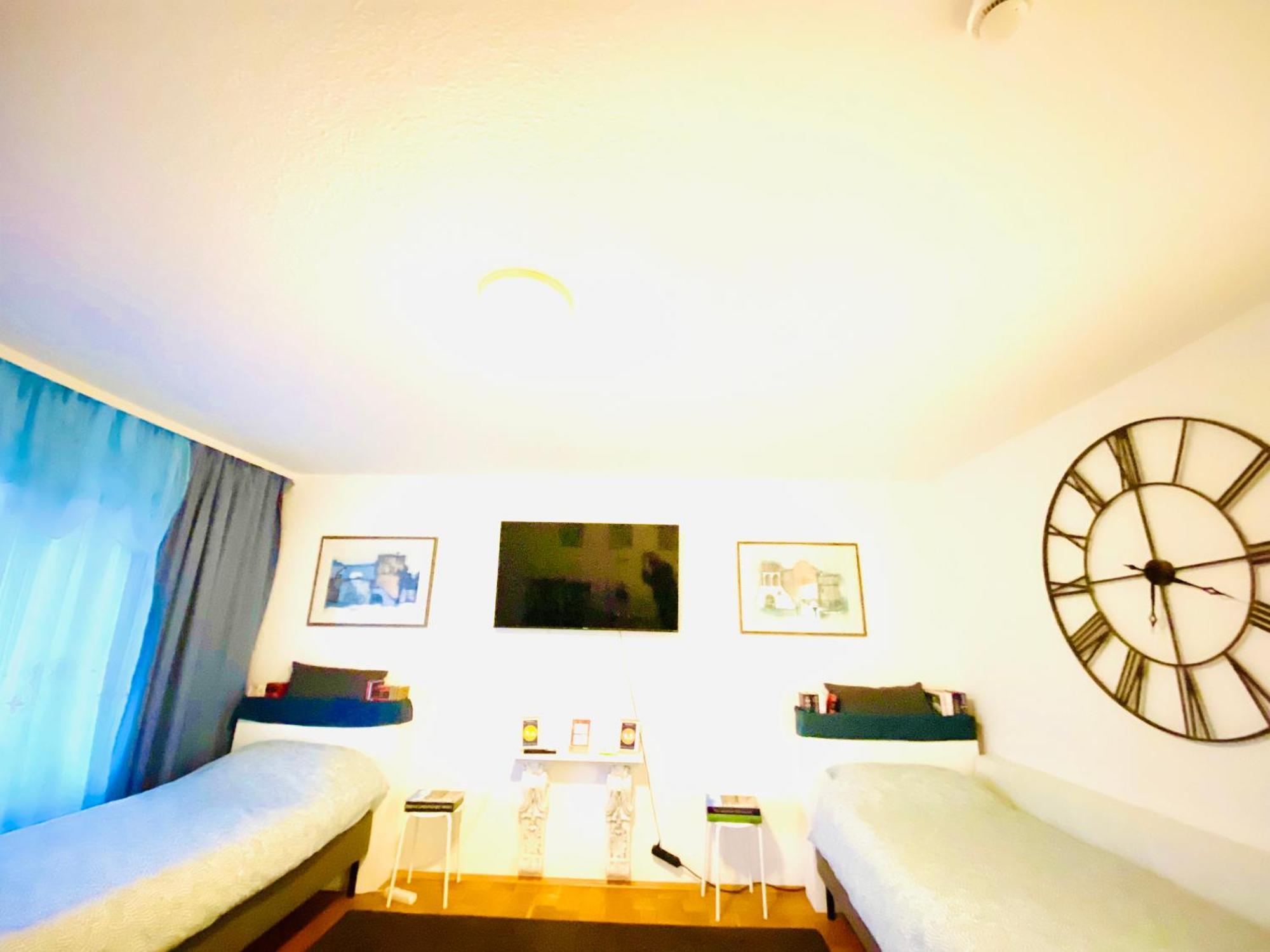 Welcome To Messe!-Two-Bedroom Apartment&Balcony Hanovra Exterior foto